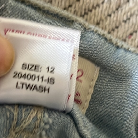 SO highly rise Skinny distressed light wash jeans - Picture 5 of 10